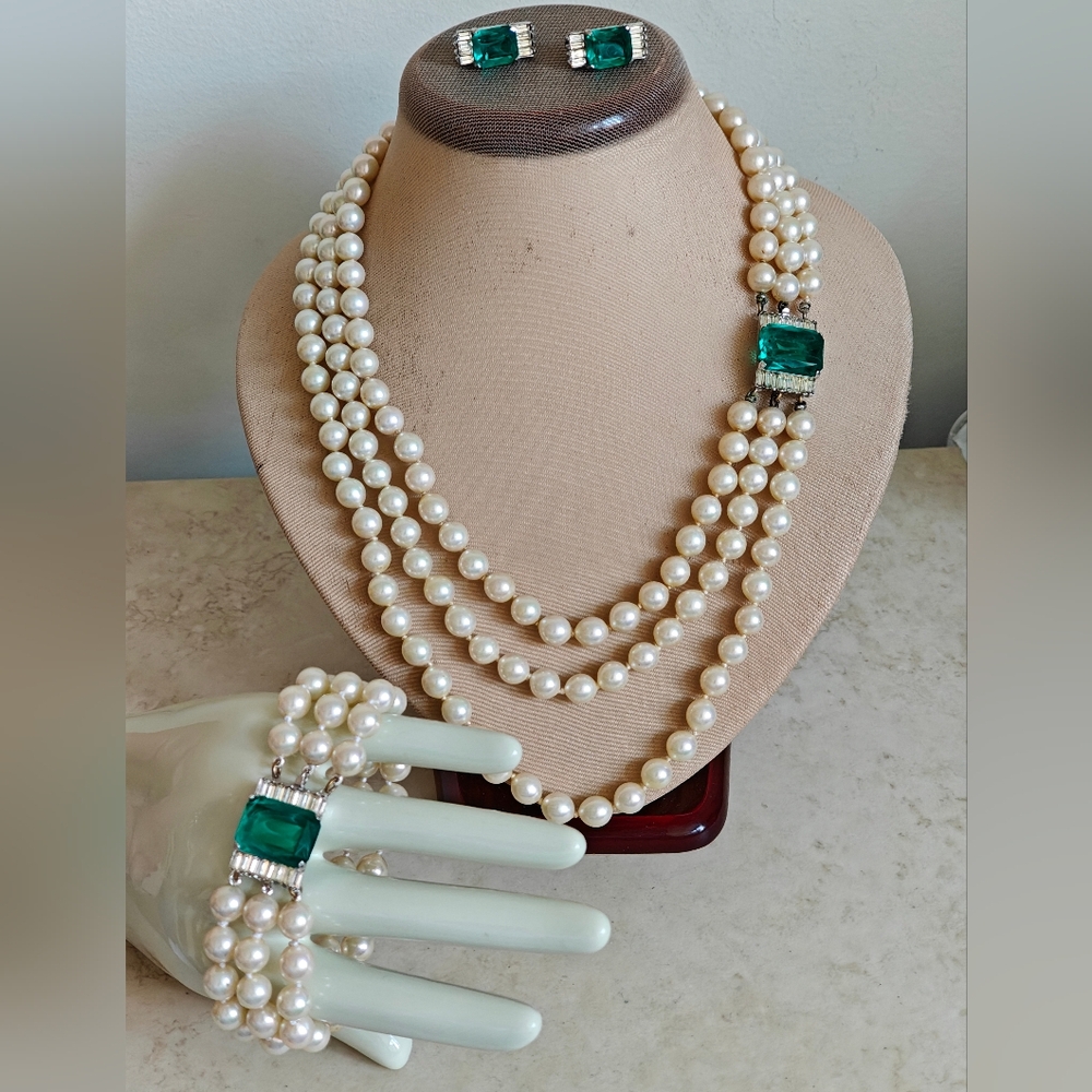 Vintage Vendome "Flawed" Poured Emerald Glass & Pearls Jewelry Set